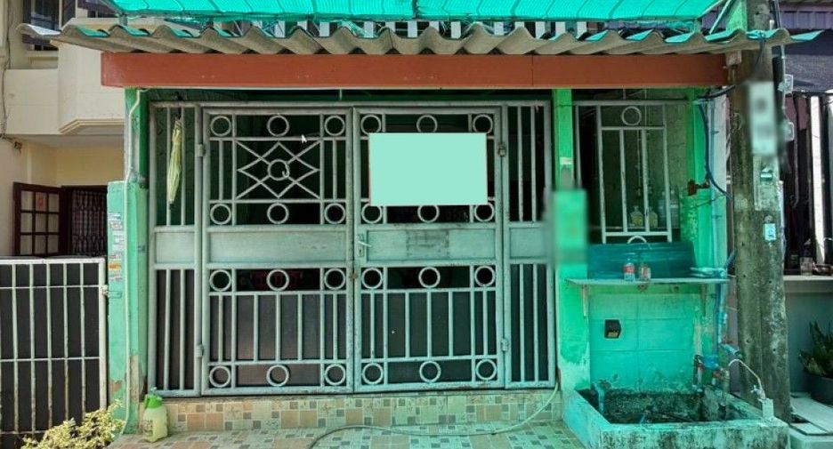 Casa adosada en venta de 2 habitaciones en Bang Khae, Bangkok