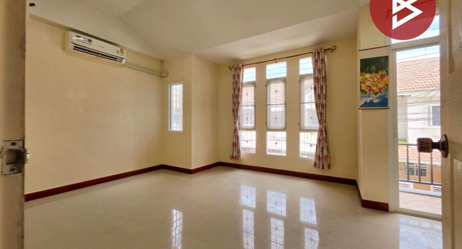 Casa en venta de 3 habitaciones en Lam Luk Ka, Pathum Thani