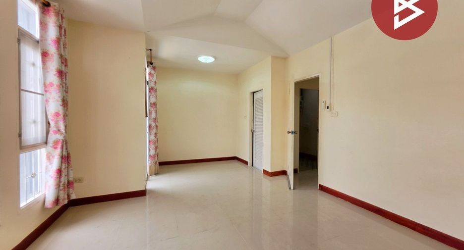Casa en venta de 3 habitaciones en Lam Luk Ka, Pathum Thani