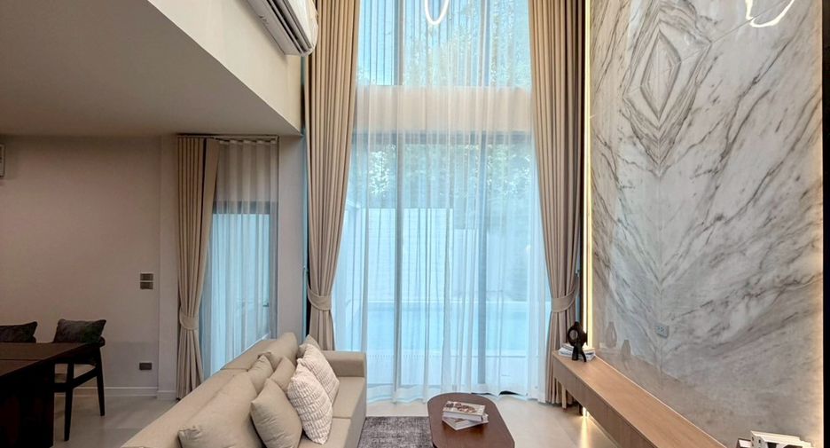 For sale 4 bedrooms house in Mueang Chiang Mai, Chiang Mai