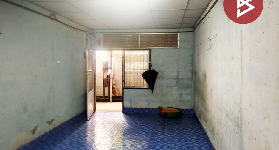 For sale 10 bedrooms apartment in Sam Phran, Nakhon Pathom