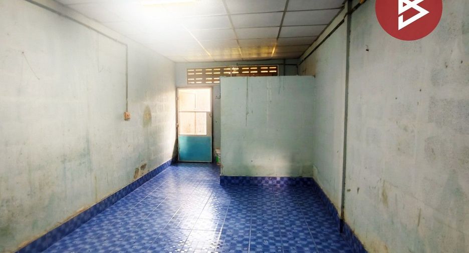 For sale 10 bedrooms apartment in Sam Phran, Nakhon Pathom