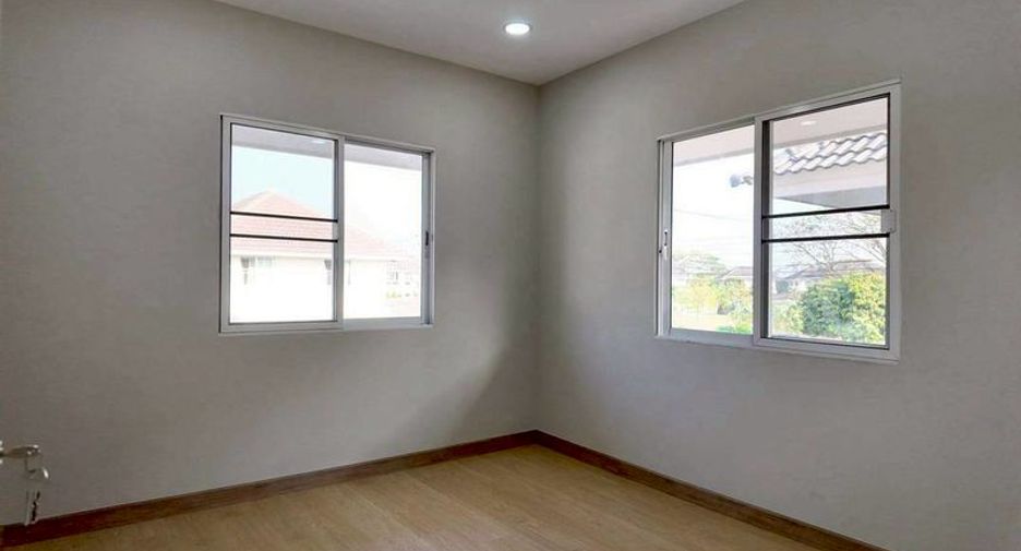 Haus zum Kauf mit 4 Zimmer in San Sai, Chiang Mai