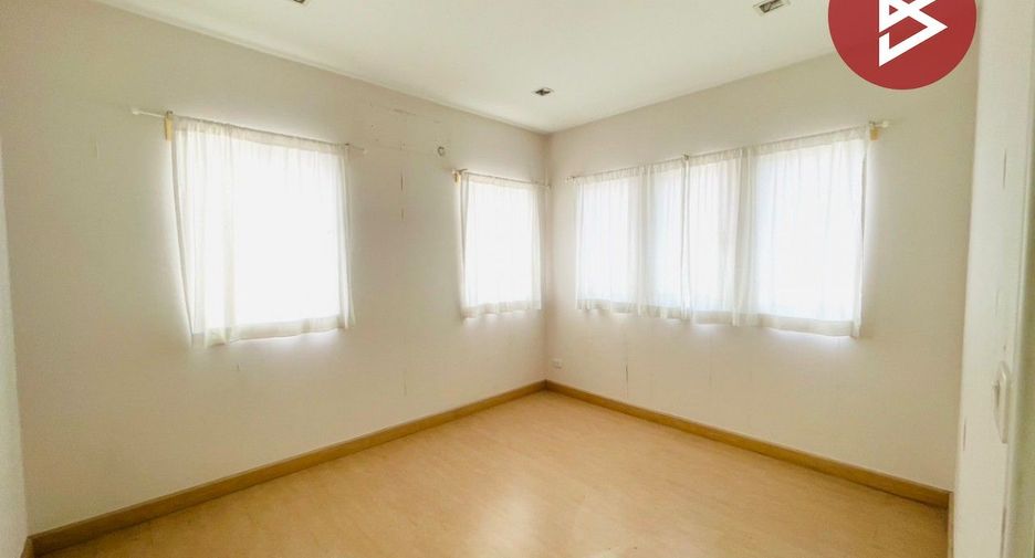 For sale 3 ベッドルーム house in Mueang Samut Sakhon, Samut Sakhon