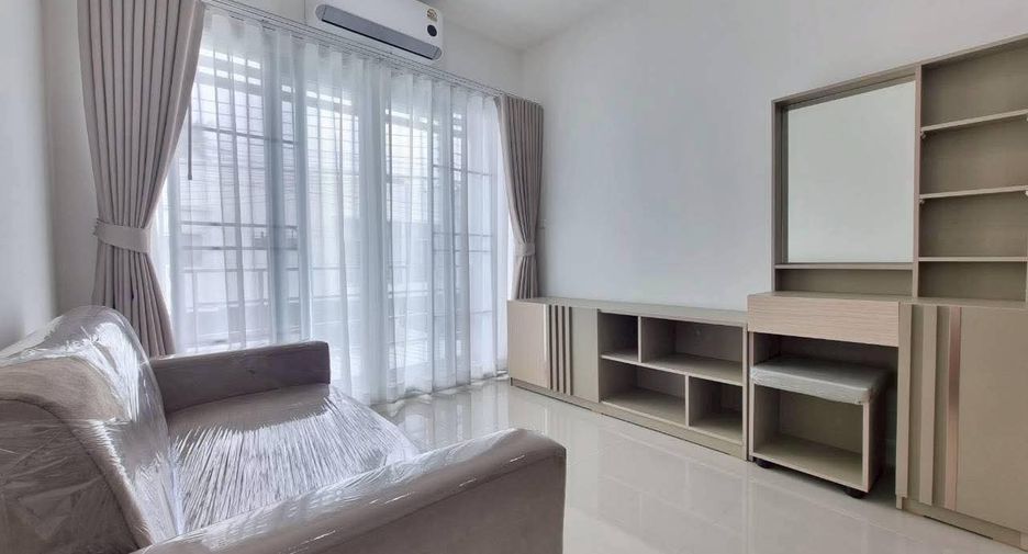For rent 2 ベッドルーム townhouse in Mueang Chiang Mai, Chiang Mai