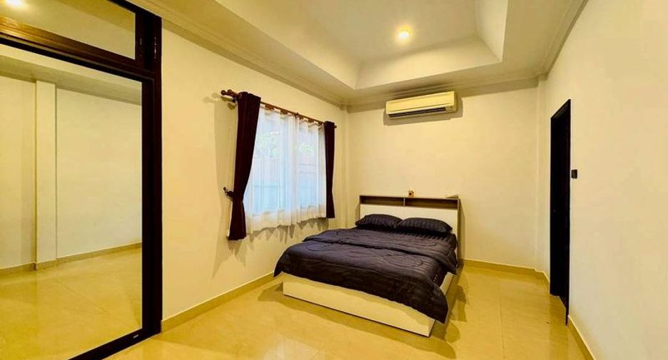 For rent 3 bedrooms house in Bang Lamung, Chonburi