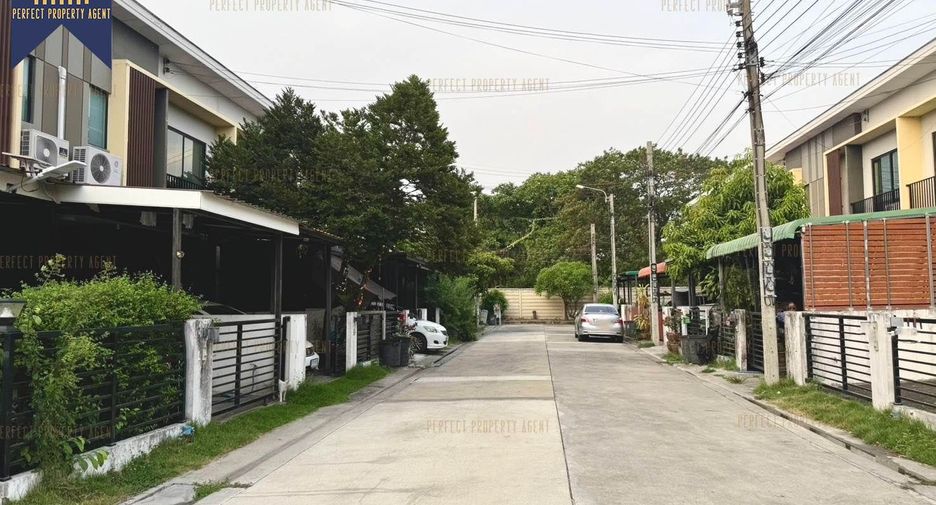 For sale 3 bedrooms townhouse in Bang Yai, Nonthaburi