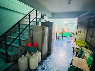 À vendre 3 chambres local commercial à Mueang Samut Sakhon, Samut Sakhon