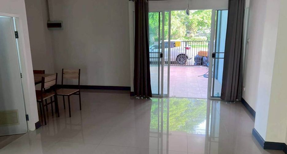 For rent 2 bedrooms townhouse in San Sai, Chiang Mai