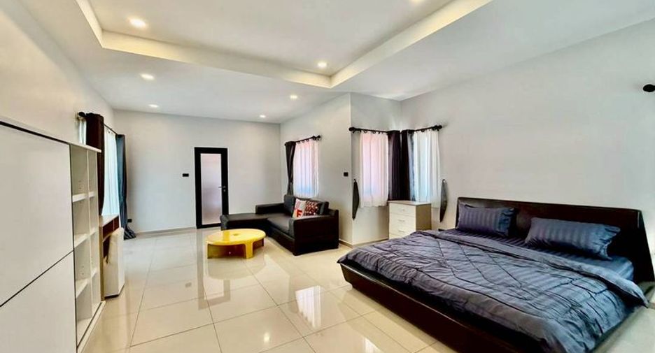 For rent 7 bedrooms house in Bang Lamung, Chonburi