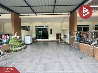 For sale 3 bedrooms townhouse in Pluak Daeng, Rayong