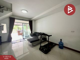 For sale 3 bedrooms townhouse in Pluak Daeng, Rayong