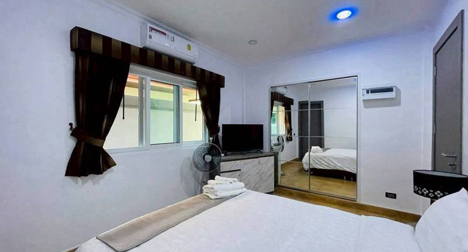For rent and for sale 3 bedrooms house in Jomtien, Pattaya