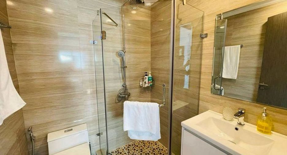 For rent and for sale 3 bedrooms house in Jomtien, Pattaya