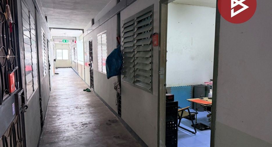 Wohnung zum Kauf mit 1 Zimmer in Bang Bo, Samut Prakan