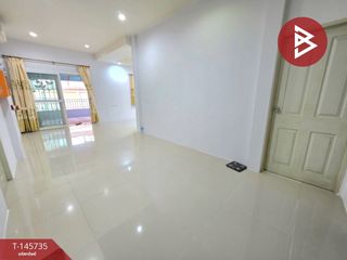 For sale 3 bedrooms townhouse in Si Racha, Chonburi