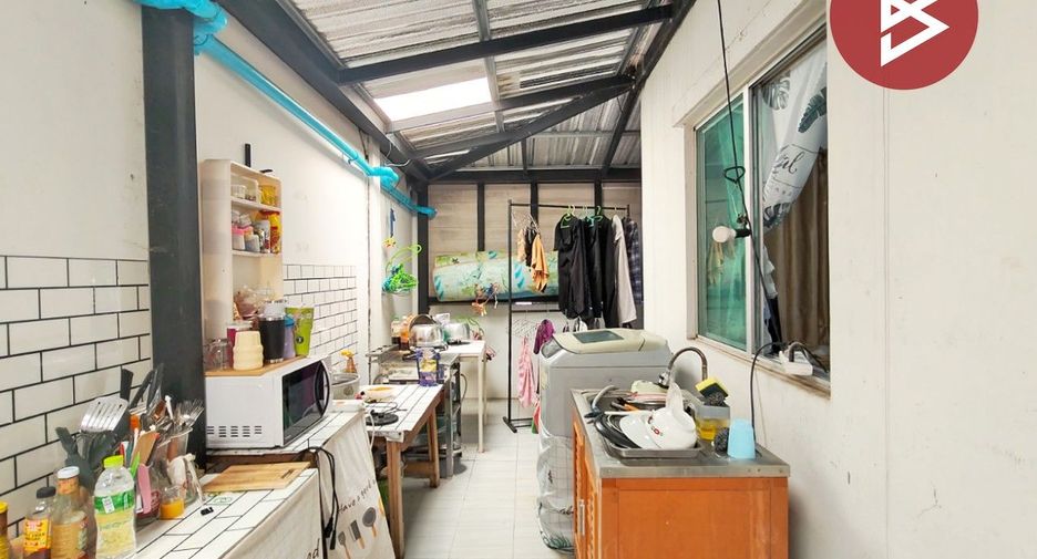 For sale 3 bedrooms townhouse in Khlong Luang, Pathum Thani