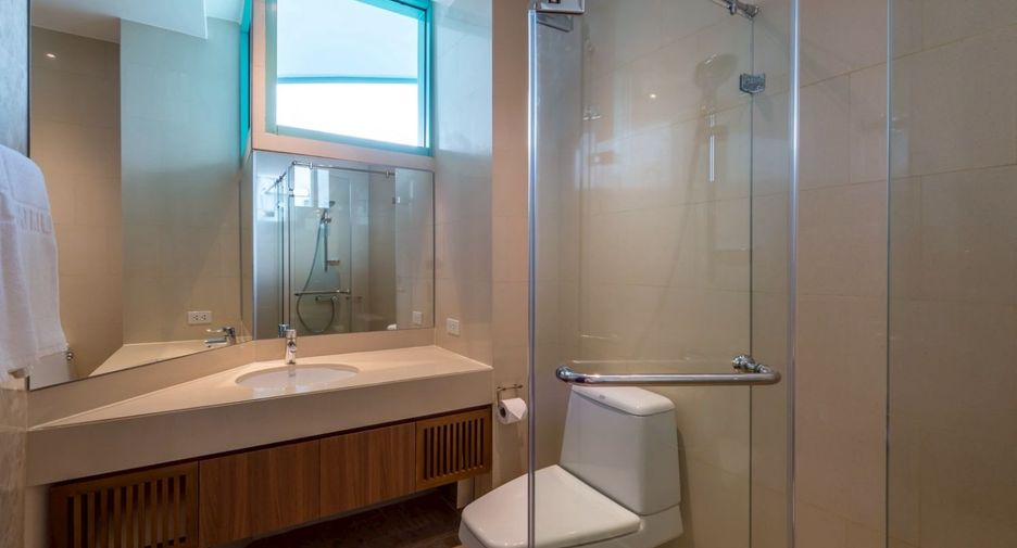 For rent 4 bedrooms apartment in Bang Kho Laem, Bangkok