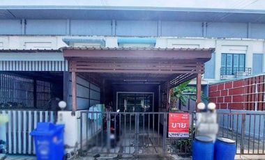 Casa adosada en venta de 3 habitaciones en Bang Phli, Samut Prakan