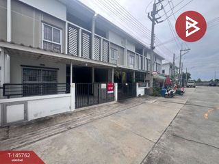 Casa adosada en venta de 3 habitaciones en Mueang Chon Buri, Chonburi