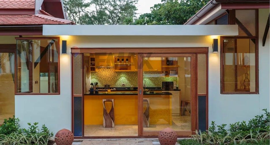 For rent 4 bedrooms villa in Ko Samui, Surat Thani