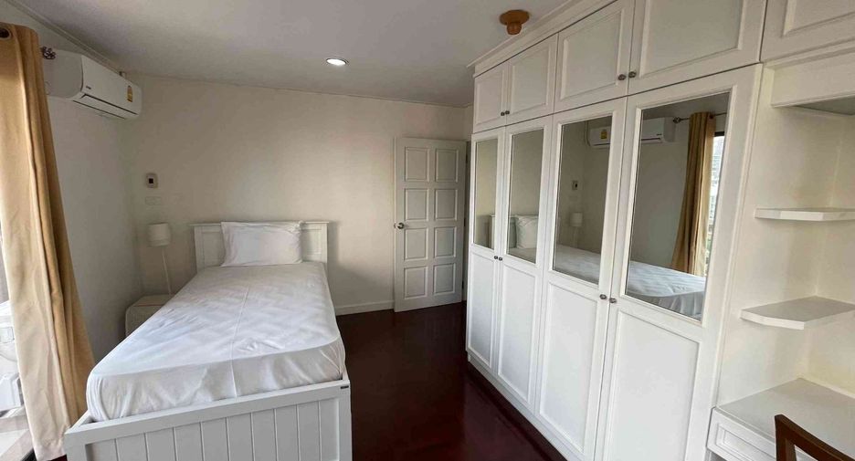 Wohnung zur Miete mit 3 Zimmer in Watthana, Bangkok