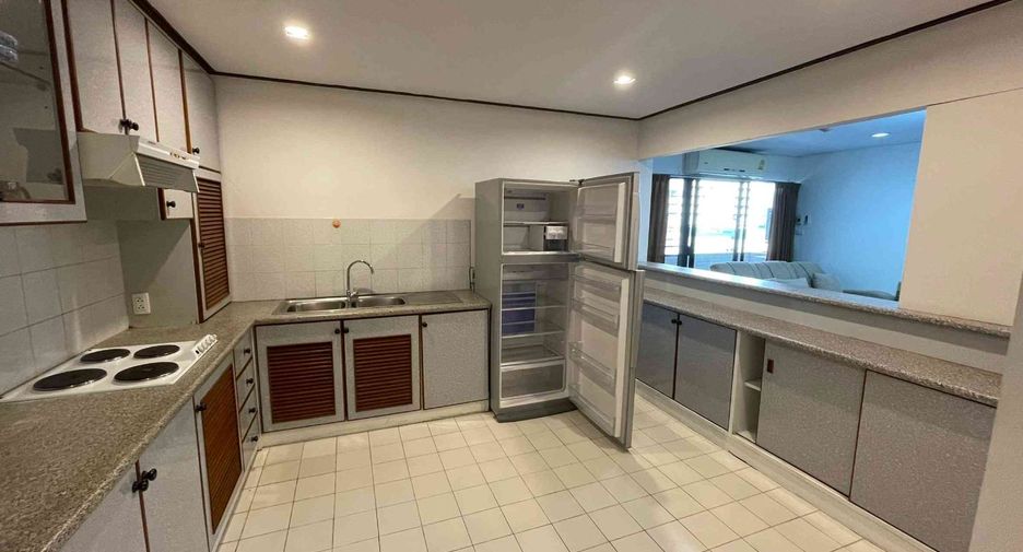 Wohnung zur Miete mit 3 Zimmer in Watthana, Bangkok