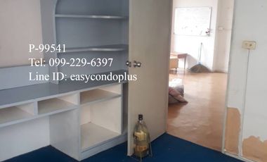 Продажа 3 спальни кондо в Хуаи Кхщанг, Бангкок