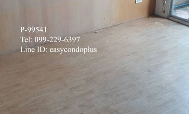 Продажа 3 спальни кондо в Хуаи Кхщанг, Бангкок