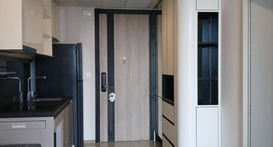 Condo en alquiler de 1 habitaciones en Khlong Toei, Bangkok
