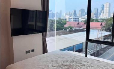 Wohnung zur Miete mit 1 Zimmer in Khlong Toei, Bangkok