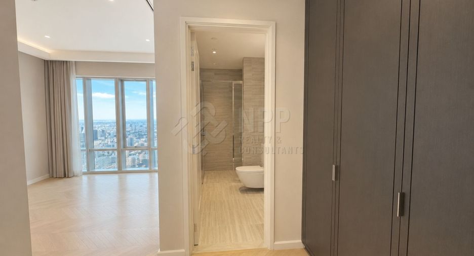 For sale 5 bedrooms condo in Bang Kho Laem, Bangkok