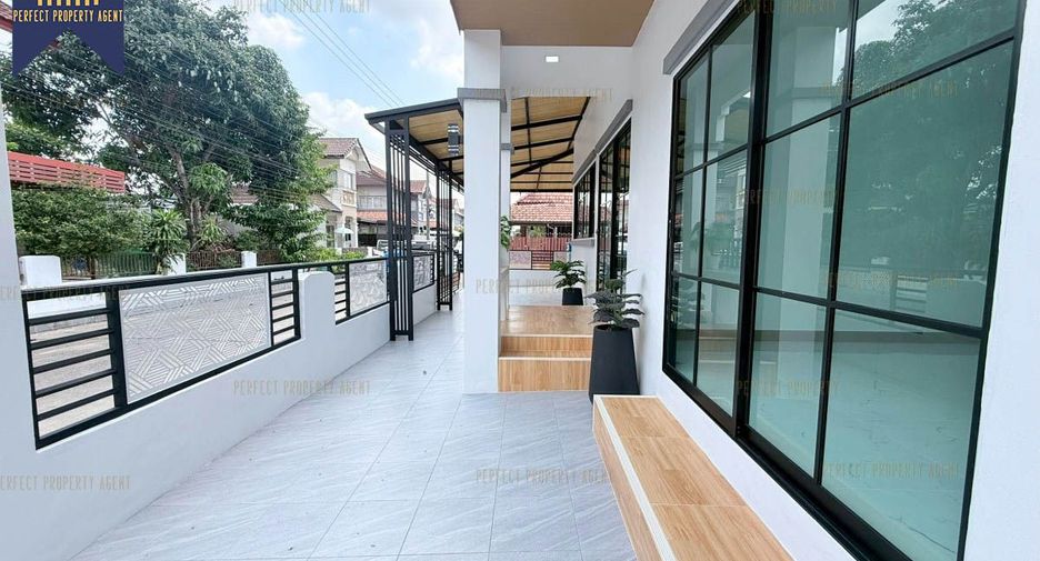 Haus zum Kauf mit 4 Zimmer in Min Buri, Bangkok