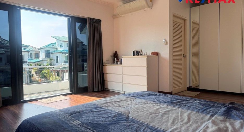 For sale 3 bedrooms house in Na Jomtien, Pattaya