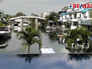 Продажа 3 спальни дом в Na Jomtien, Паттайя