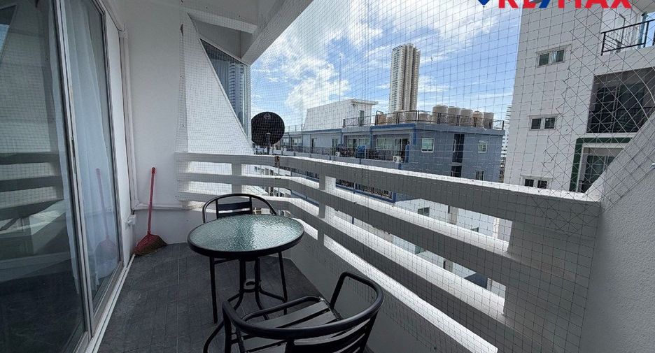 For sale studio condo in Jomtien, Pattaya