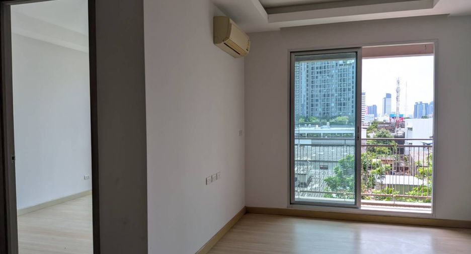 For sale 1 Beds condo in Watthana, Bangkok