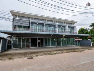 For sale 2 ベッドルーム townhouse in Huay Yai, Pattaya