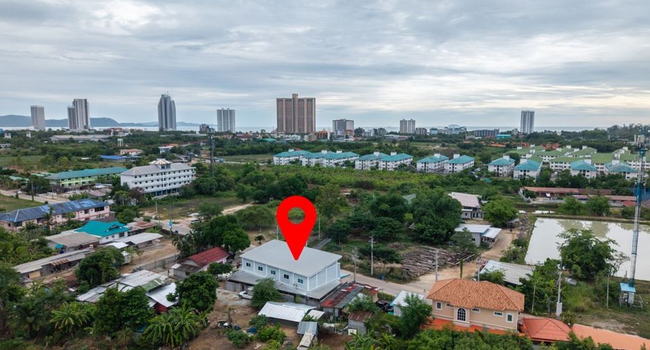 For sale 2 ベッドルーム townhouse in Huay Yai, Pattaya