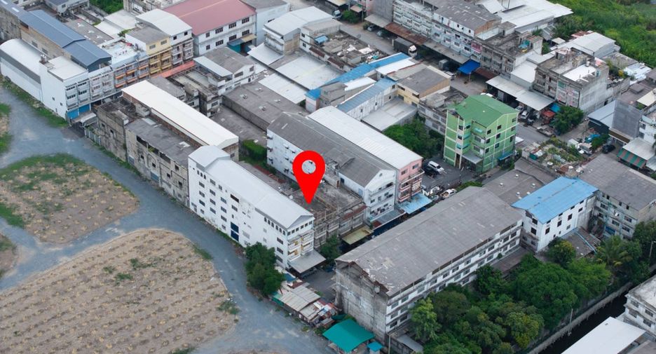 Local comercial en venta en Bang Bon, Bangkok