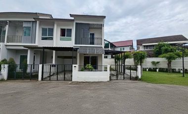 For sale 4 bedrooms townhouse in Bang Bua Thong, Nonthaburi