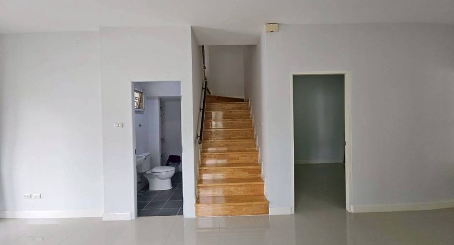 For sale 4 bedrooms townhouse in Bang Bua Thong, Nonthaburi