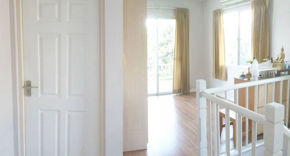 Casa en venta de 4 habitaciones en Bang Kruai, Nonthaburi