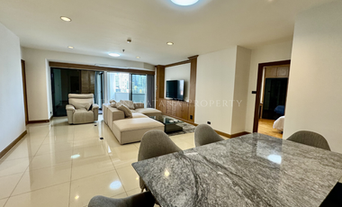 For sale 3 bedrooms condo in Watthana, Bangkok