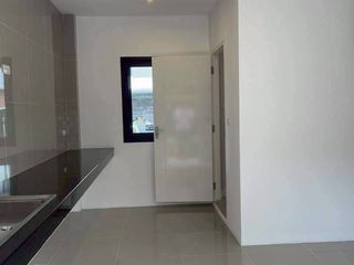 出售 4 卧室 独立屋 在 Mueang Samut Sakhon, Samut Sakhon