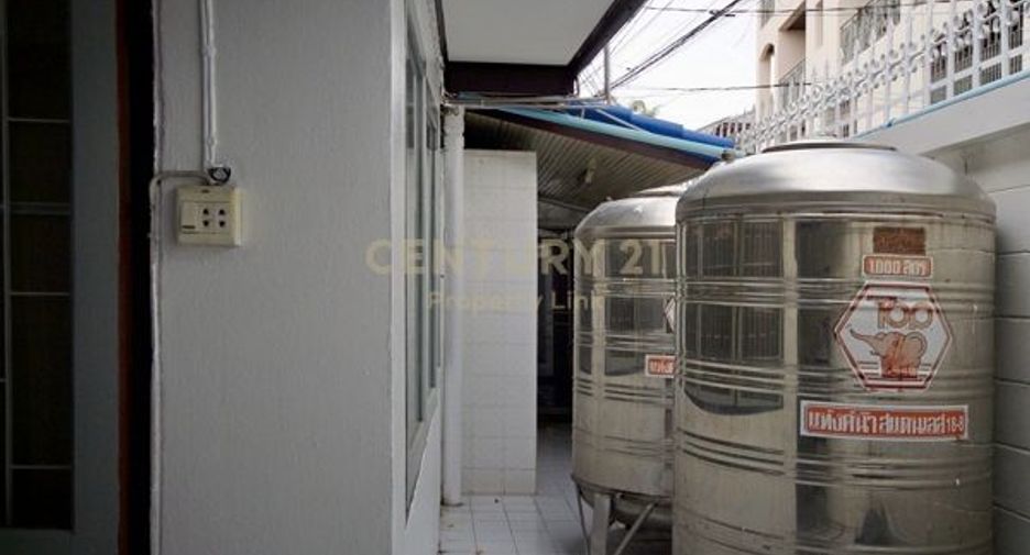 For rent 3 ベッドルーム house in Phaya Thai, Bangkok