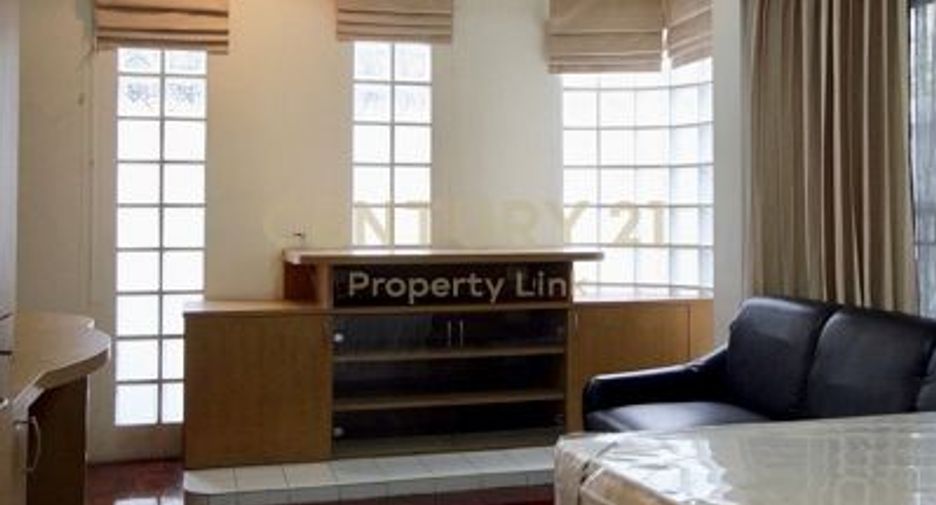For rent 3 ベッドルーム house in Phaya Thai, Bangkok