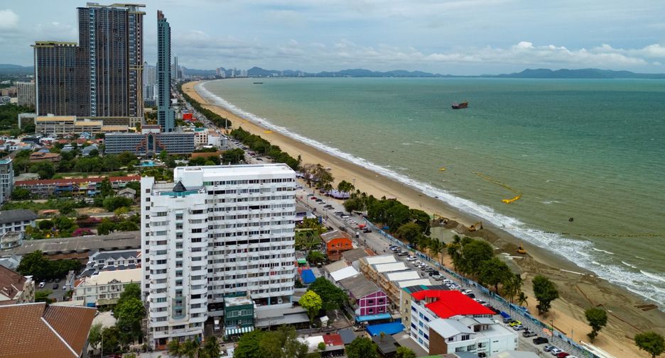 For rent and for sale studio condo in Jomtien, Pattaya