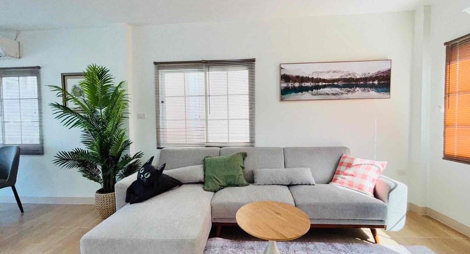 For sale 3 bedrooms house in Bang Lamung, Chonburi