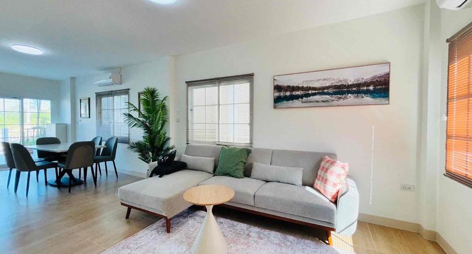 For sale 3 bedrooms house in Bang Lamung, Chonburi